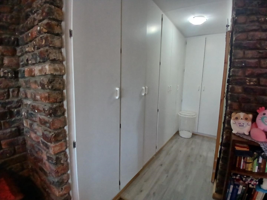3 Bedroom Property for Sale in Dana Bay Western Cape